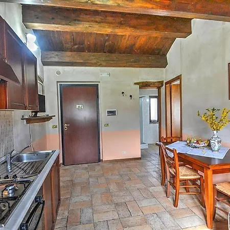 Zona Artigianale Callarella Sleeps 3 Pool *
